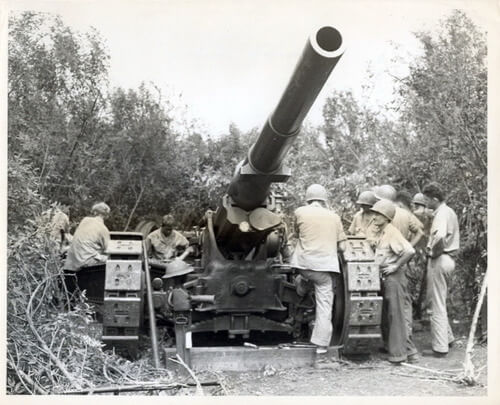 OMG...Look at the size of that 155mm Marine barrel!